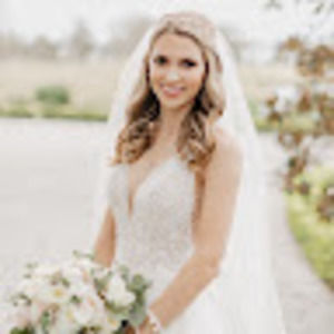 Meet your Posher, Caroline